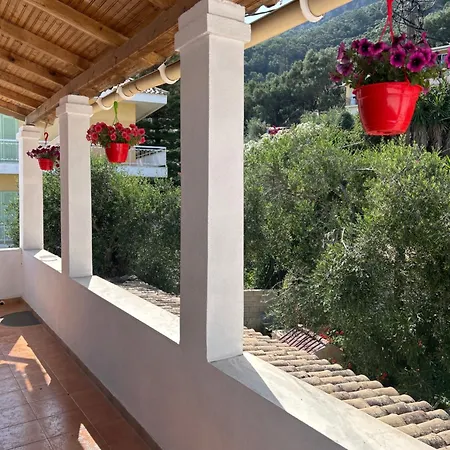 Barbati Villa ヴィラ *